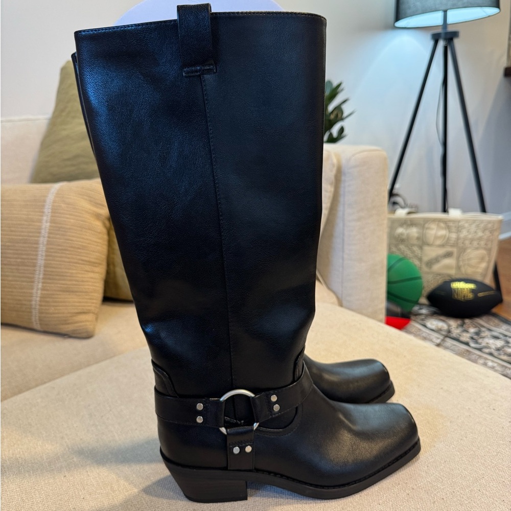 Universal Thread Women's Tall Harness Moto Oakley Boots, Black, NWT